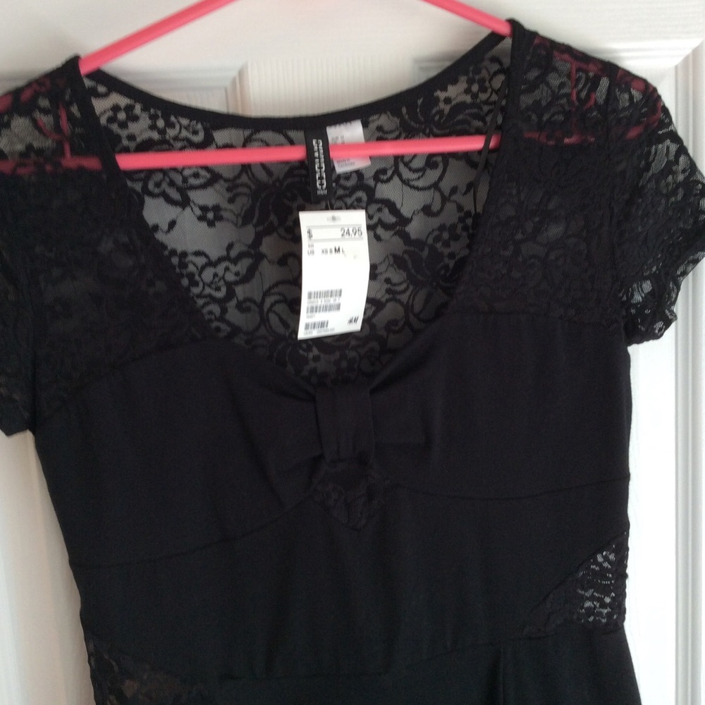 H&M Divided Dress with Lace. Medium NWT - Picture 2 of 4